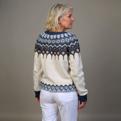 ZIVRA  - Classic Icelandic Wool Cardigan
