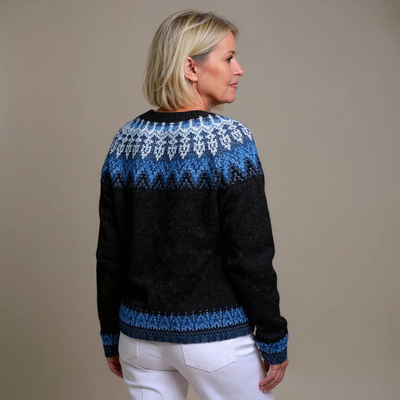 ZIVRA - Classic Icelandic Wool Cardigan