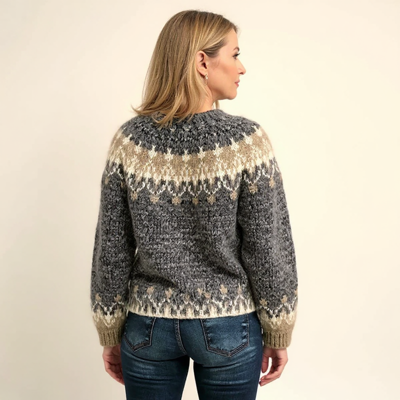 Zivra  - Classic Icelandic Wool Sweater